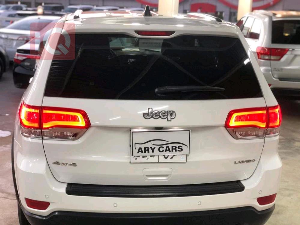 جيب جراند شيروكي